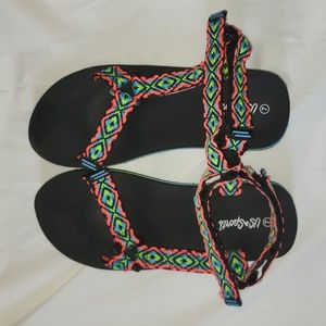Tribal Geometric Print Sandals